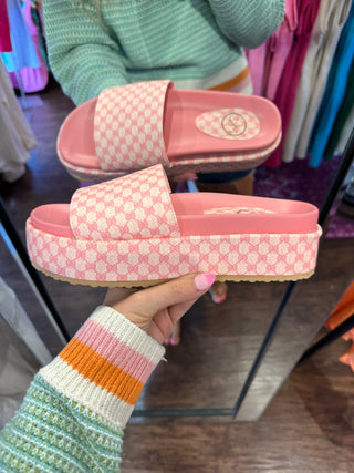 Tila Flatform Slide Sandal in Pink