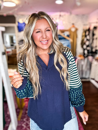 Oversized Floral & Stripe Casual Knit Top - Hunter Green