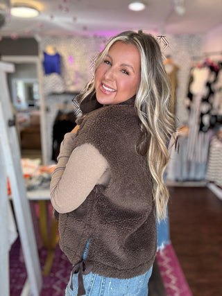 Cozy Mock Neck Sherpa Vest Jacket - Brown