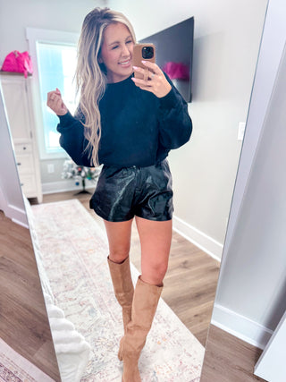 DOORBUSTER Elastic Hem Cropped Sweatshirt-Black