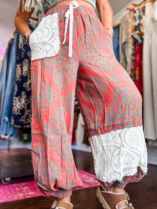 POL Trending Floral Jogger