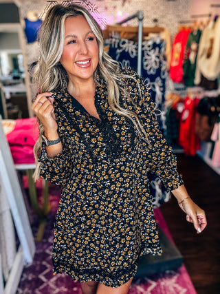 Floral Printed Lace Trim Collared Black Mini Dress