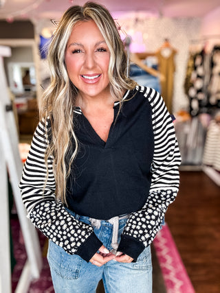 Oversized Floral & Stripe Casual Knit Top - Black