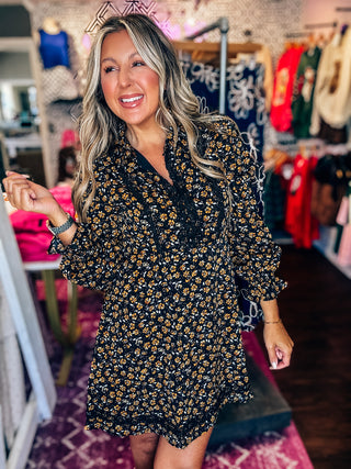 Floral Printed Lace Trim Collared Black Mini Dress