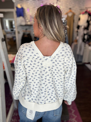 Oversized Floral Printed Casual Knit Top -Cream