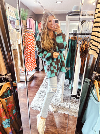 Eye-Catching Turquoise and Mocha Checkered Sweater Cardigan