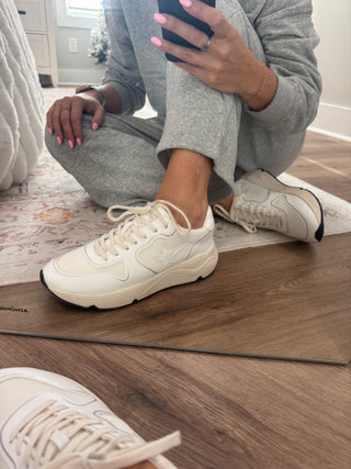 DOORBUSTER Rowan Popstar Suede Sneaker- White