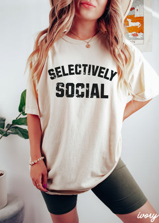Selectively Social Tee *9 Colors (S-3X)