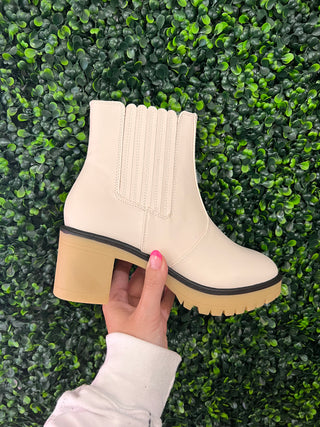 Make A Statement Off White Chelsea Boots
